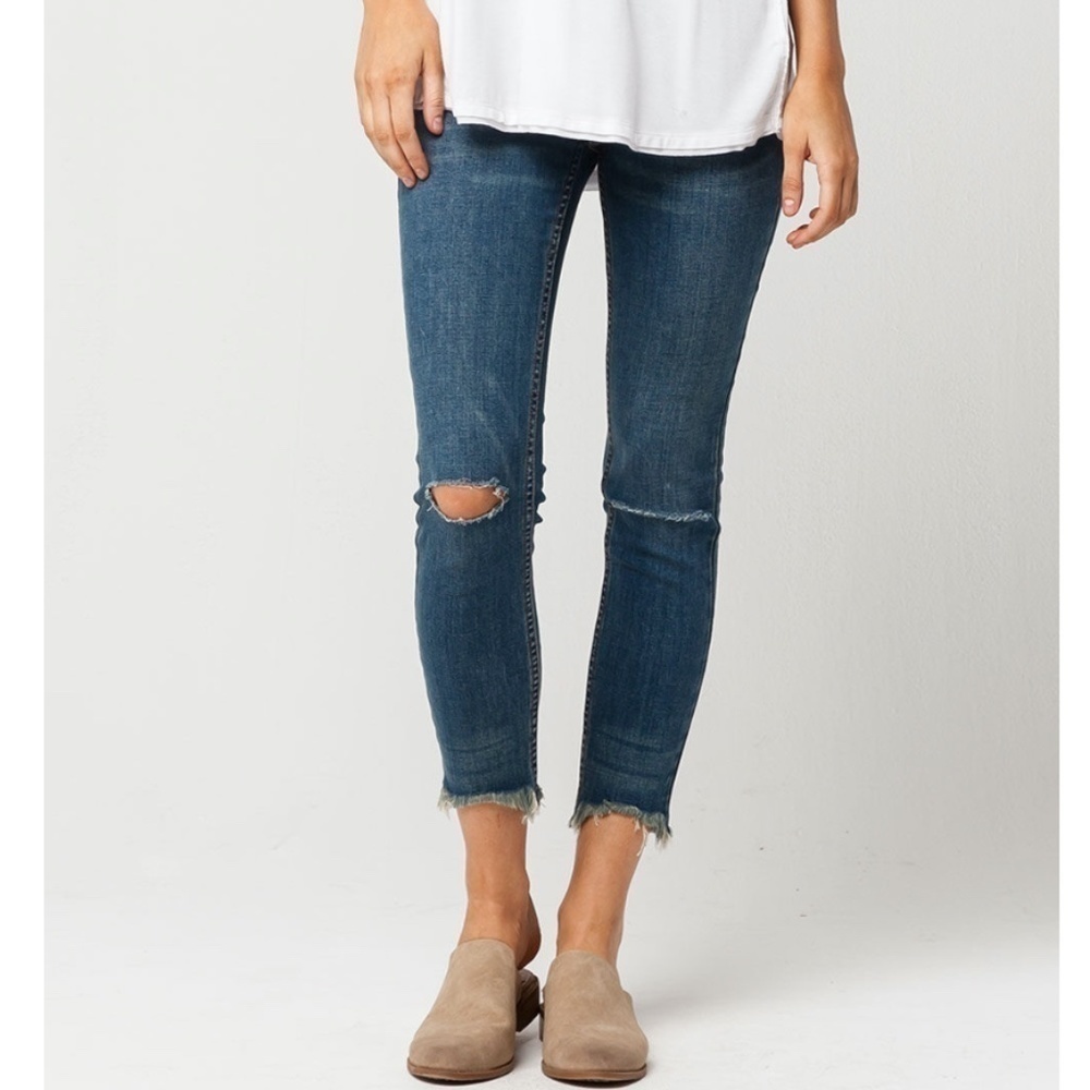 Free People Ripped Cropped Raw Hem Skinny Jeans 25